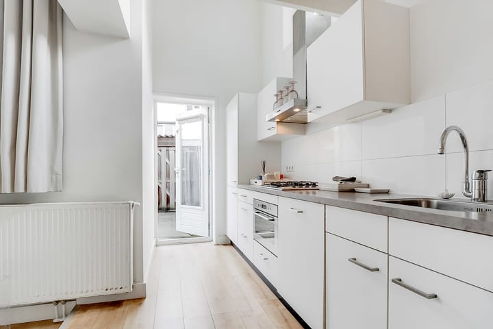 Studio te koop: Anthoniedijk 9C, Utrecht