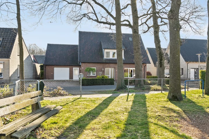 Vrijstaande woning te koop: 't Kemerink 13, Bentelo