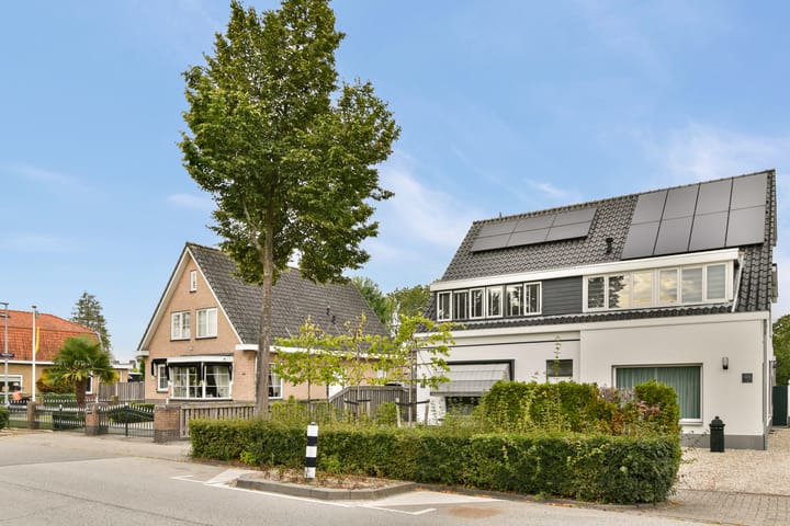 Twee-onder-één-kap te koop: Rechte Zandweg 46, Dordrecht