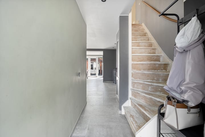 Hoekwoning te koop: Kleine Vest 1, Ooltgensplaat