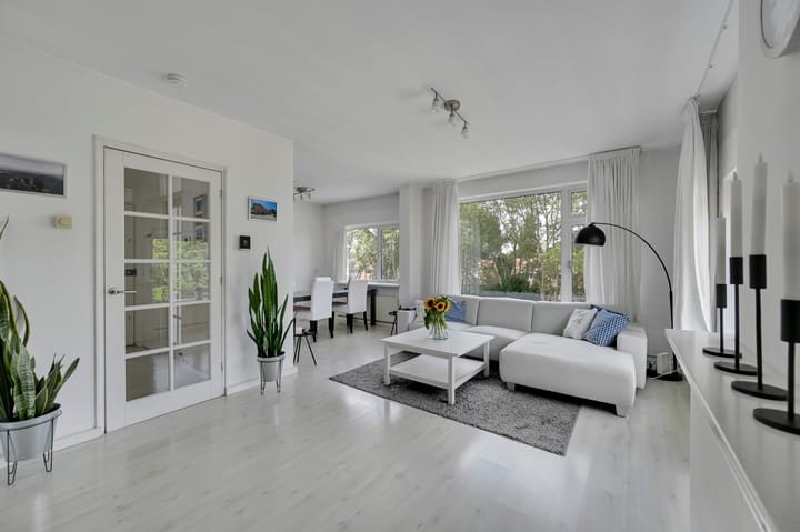 Appartement te koop: Aart van der Leeuwkade 123, Voorburg