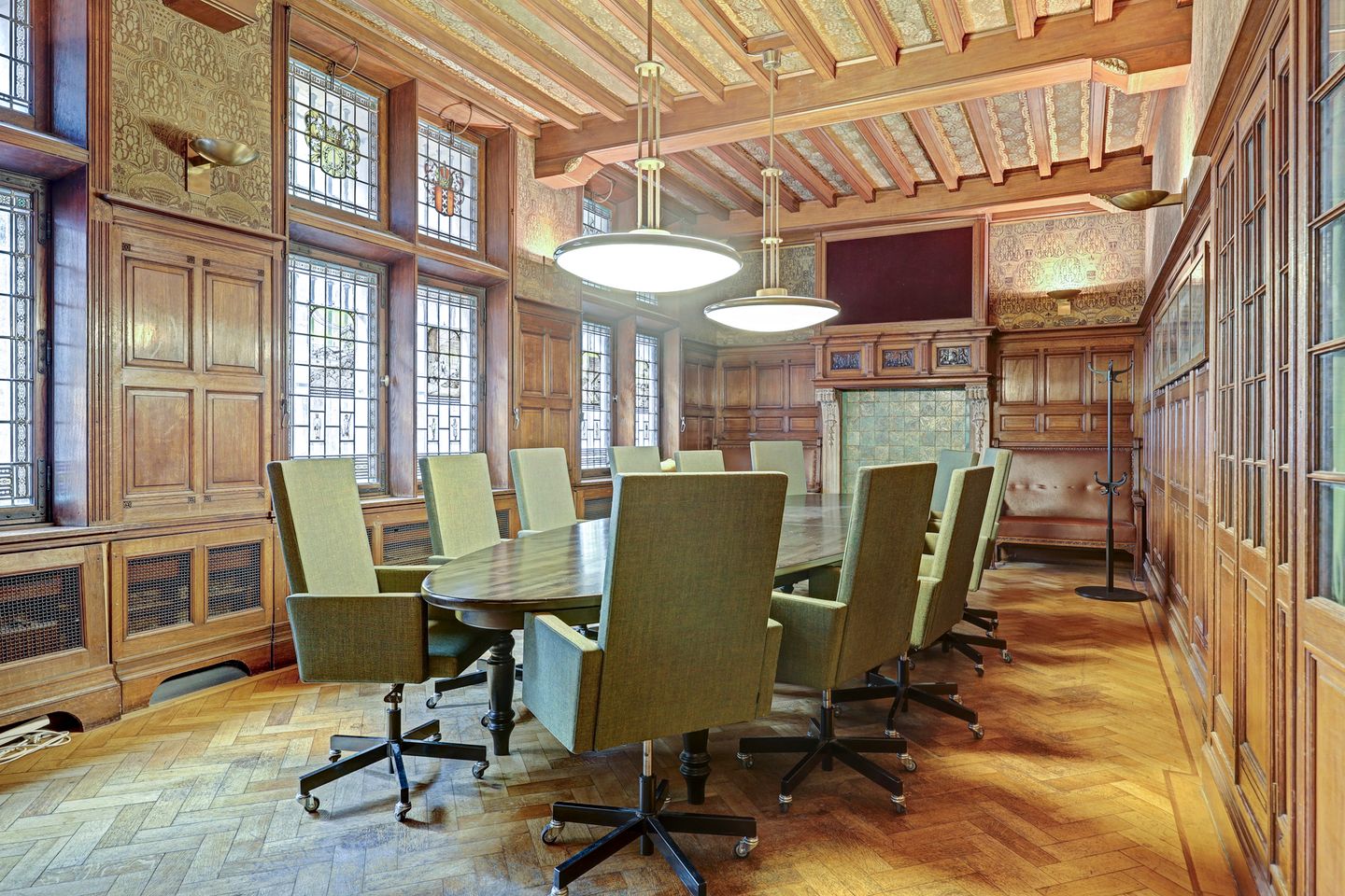 Bekijk foto 1 van Nieuwezijds Voorburgwal 104-108