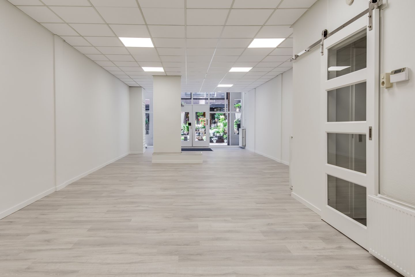 View photo 2 of Everwijnstraat 14