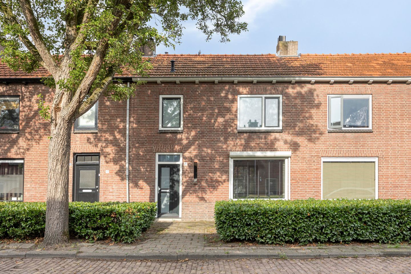 Photo 1 of Weefmeesterstraat 9