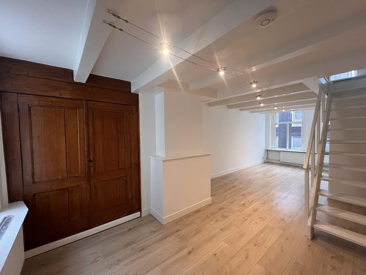 Foto 4 van Leidsekruisstraat 10-1