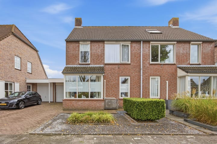 Tussenwoning te koop: Rietveldstraat 7, Dongen