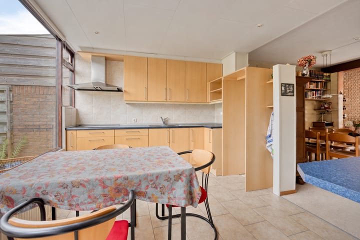 Twee-onder-één-kap te koop: hogelandstraat 13, Oldenzaal