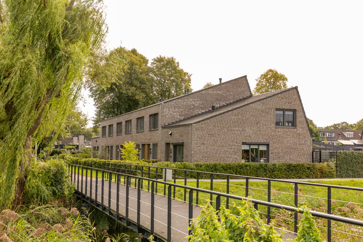 Tussenwoning te koop: Satellietenlaan 25D, Hoogeveen