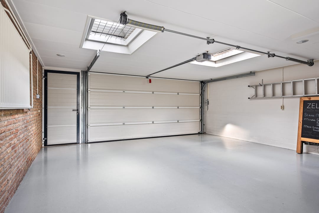 Photo 61 of Lammerts van Buerenstraat 2