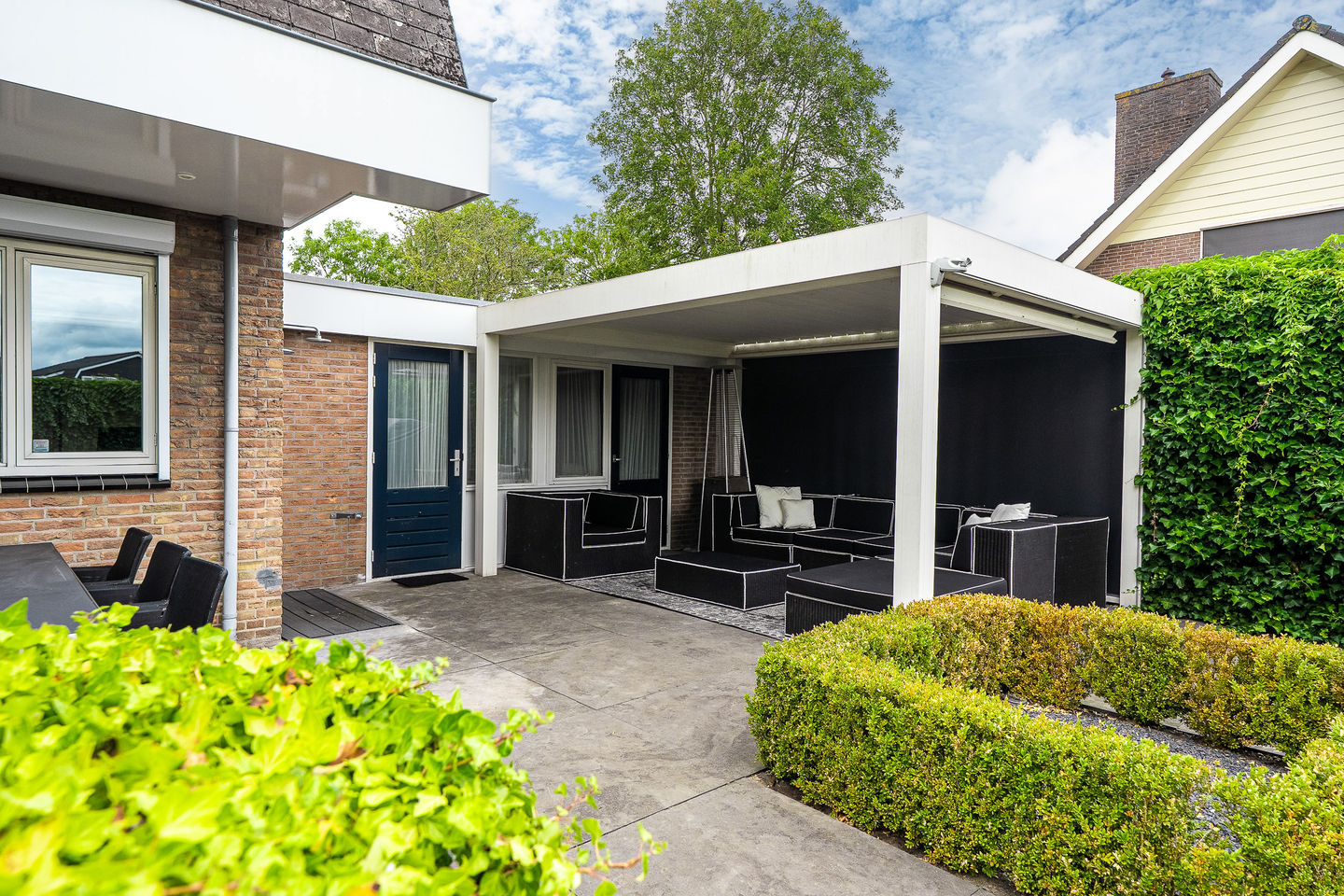 Photo 65 of Lammerts van Buerenstraat 2
