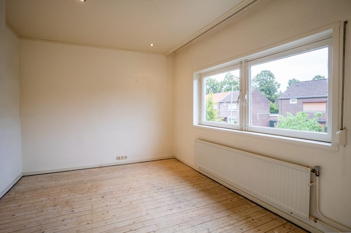 Hoekwoning te koop: Mezenstraat 16, Geleen