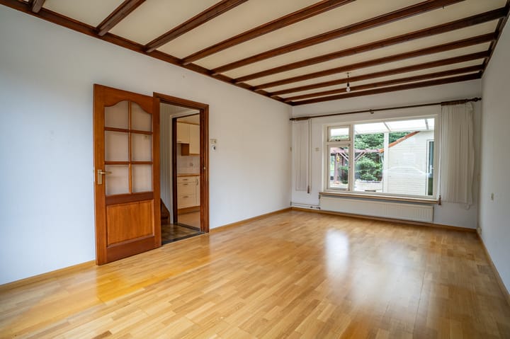 Hoekwoning te koop: Mezenstraat 16, Geleen