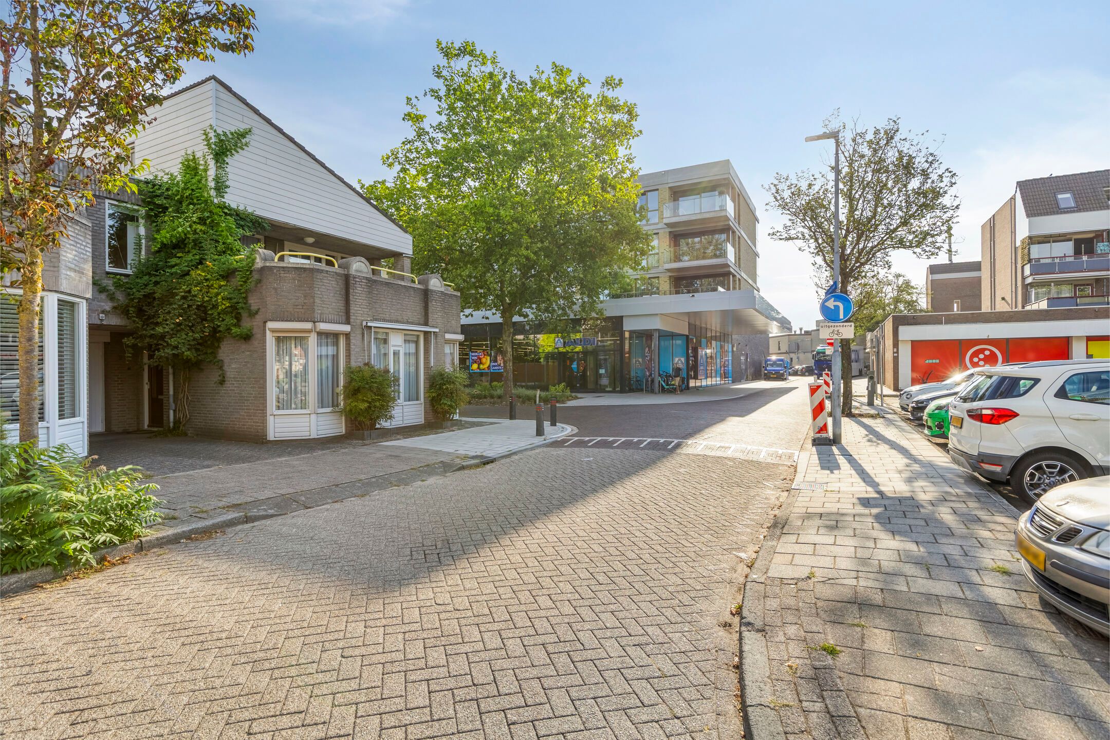 Photo 48 of Rietvinkstraat 2