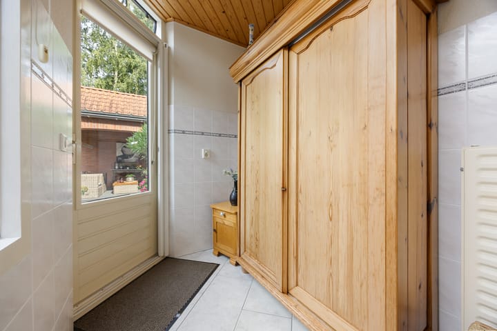 Tussenwoning te koop: De Hoge Akker 44, Barneveld