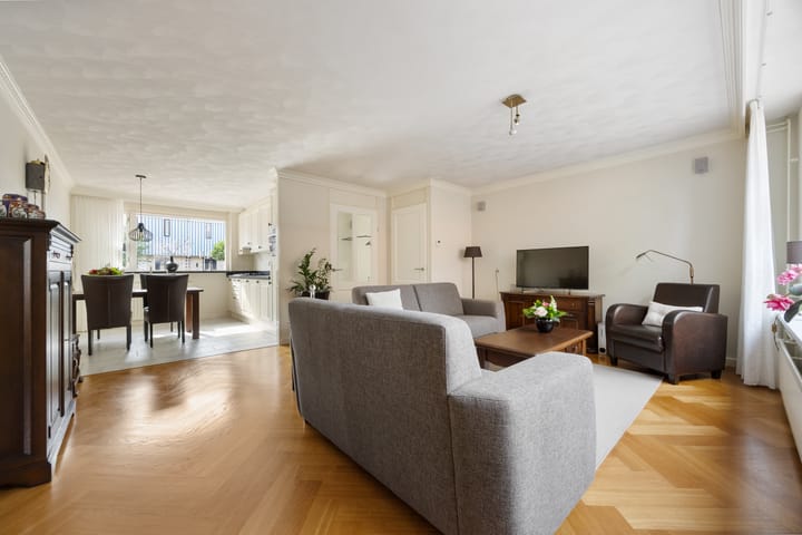 Tussenwoning te koop: De Hoge Akker 44, Barneveld