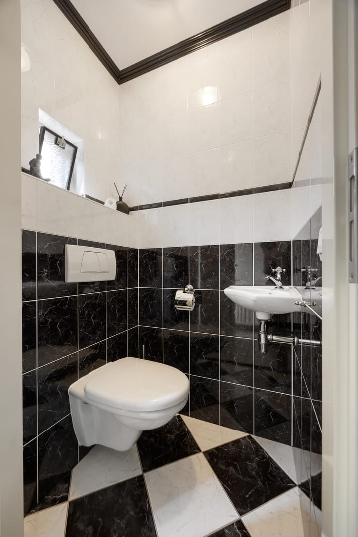Tussenwoning te koop: De Hoge Akker 44, Barneveld