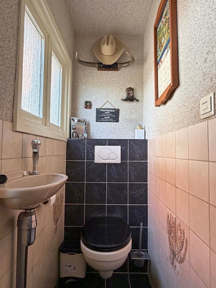 Twee-onder-één-kap te koop: Burg van der Lelysingel 25, Coevorden