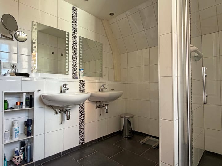 Twee-onder-één-kap te koop: Burg van der Lelysingel 25, Coevorden