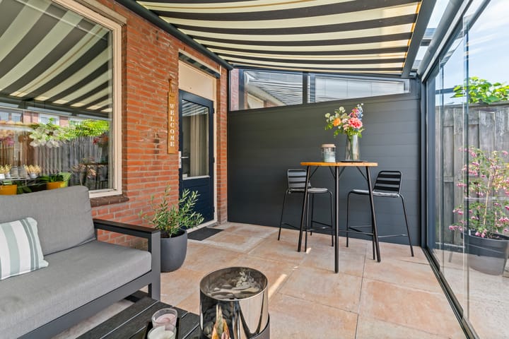 Tussenwoning te koop: Haya van Somerenstraat 44, Kudelstaart