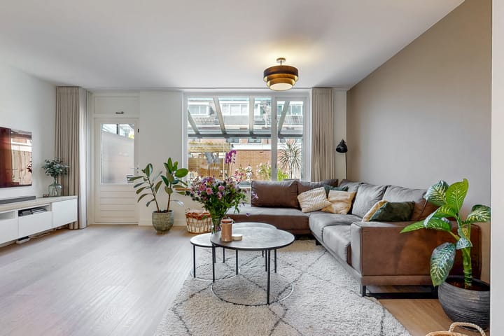 Tussenwoning te koop: Haya van Somerenstraat 44, Kudelstaart