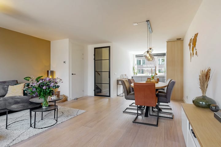 Tussenwoning te koop: Haya van Somerenstraat 44, Kudelstaart
