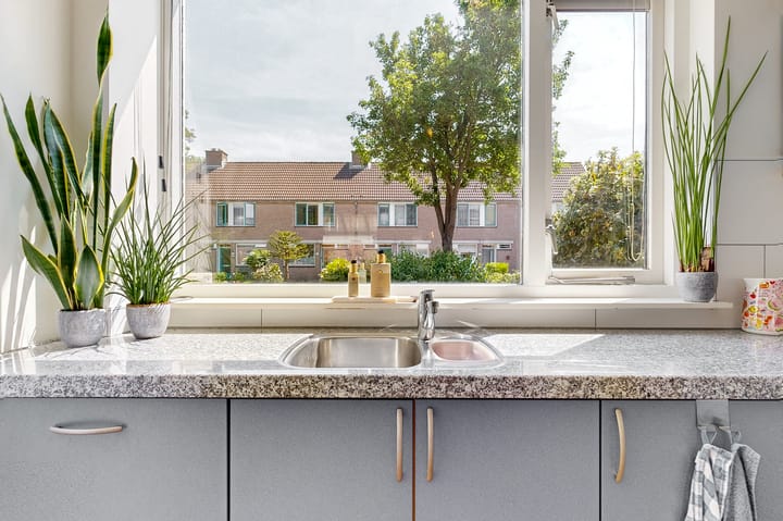 Tussenwoning te koop: Haya van Somerenstraat 44, Kudelstaart