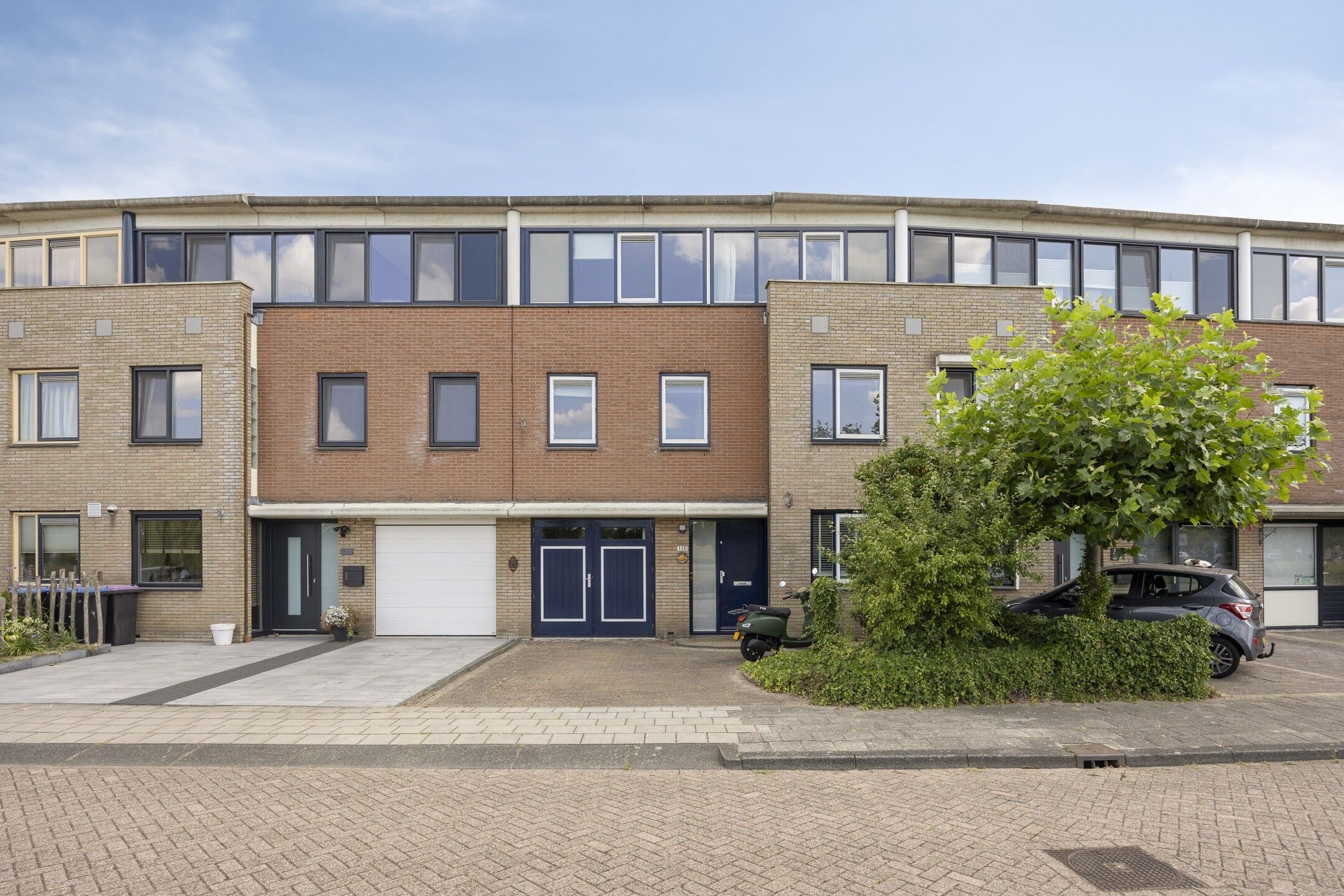 Henriëtte Roland Holststraat 10 