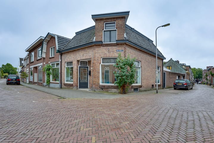 Hoekwoning te koop: Molenbelt 2, Deventer