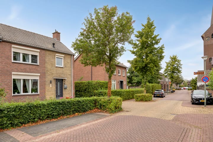 Foto 5 van Kerkstraat 4