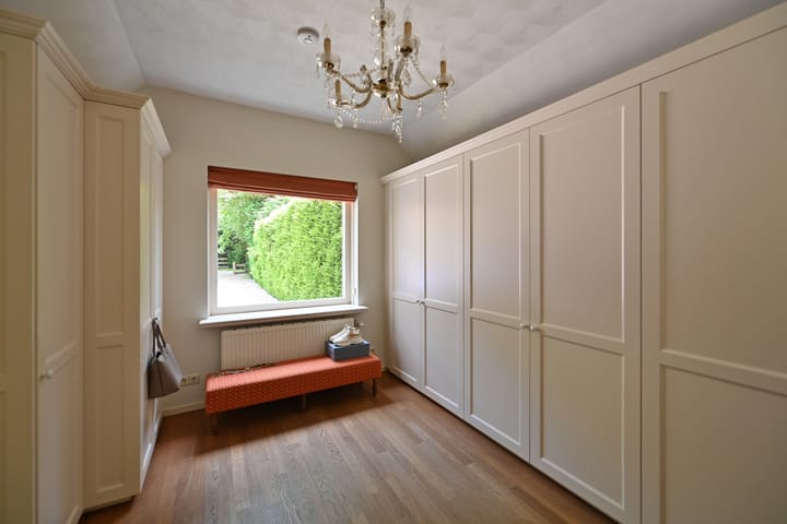 Vrijstaande woning te koop: Herdersweg 13A, Laren (Nh)