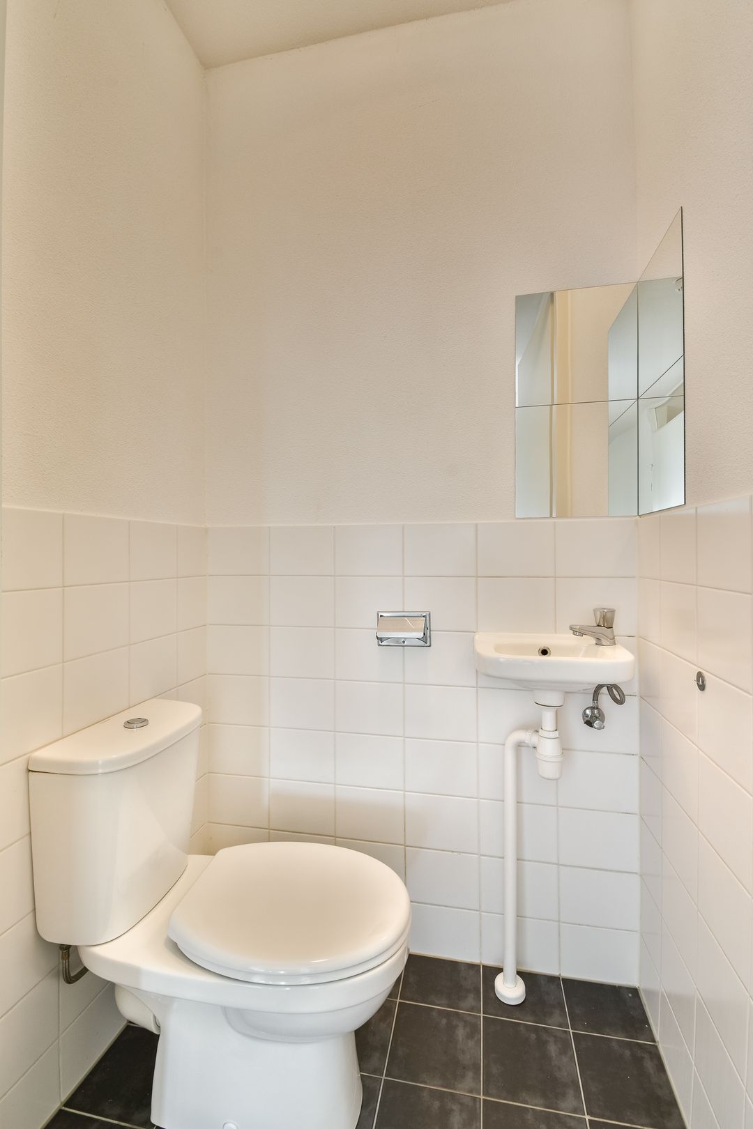 Photo 22 of Van Embdenstraat 74