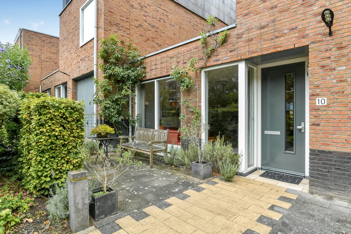Tussenwoning te koop: van Nispen tot Pannerdenplantsoen 10, Doorwerth