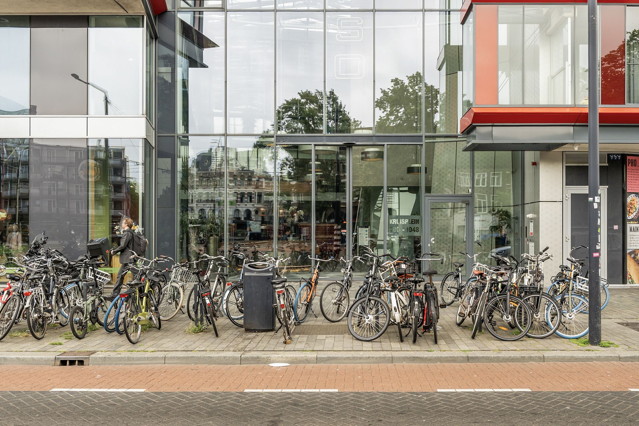 Foto 27 van Kruisplein 984