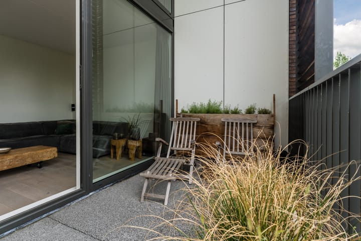 Tussenwoning te koop: Bloemweg 75, Amersfoort