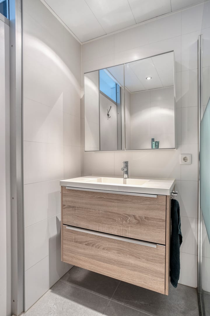 Tussenwoning te koop: Röntgendreef 35, Maassluis