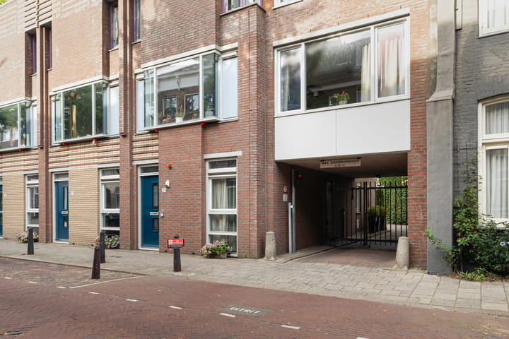Foto 2 van Trompstraat 31