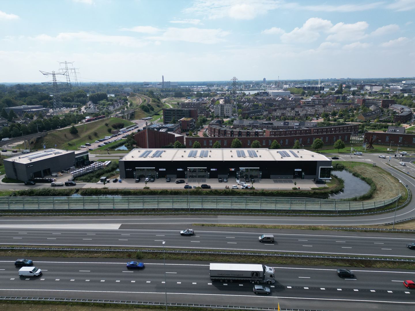 View photo 3 of Tenorweg 10