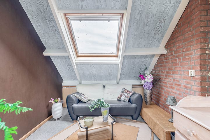 Tussenwoning te koop: Anjelier 36, Krimpen Aan Den Ijssel