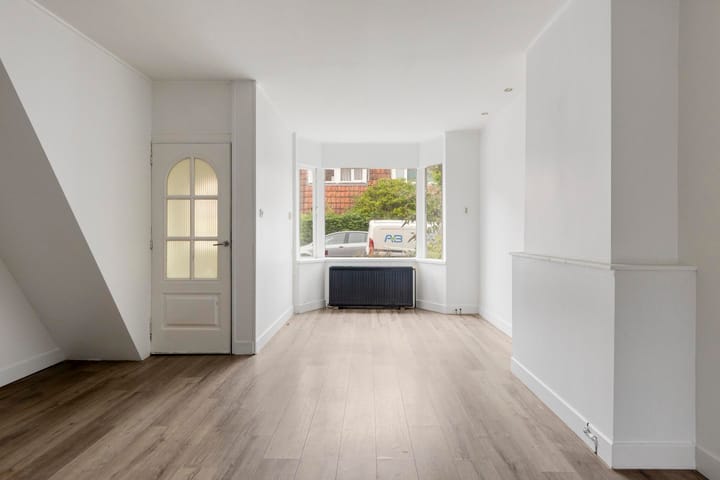 Photo 5 of Vermeerstraat 33