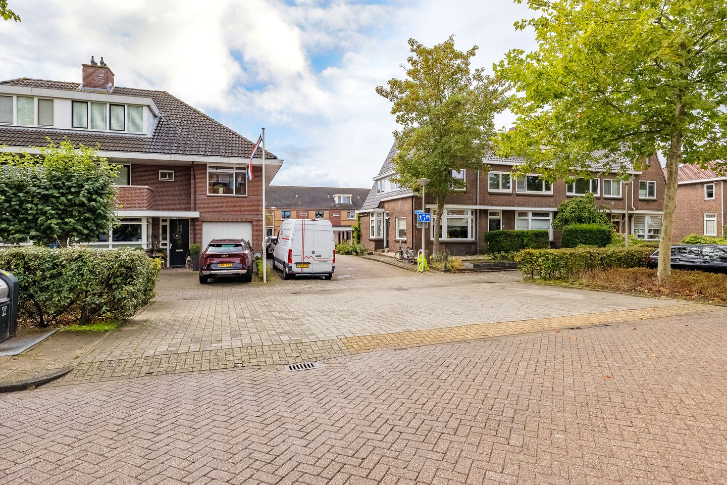 Photo 29 of Graaf Florisstraat 15