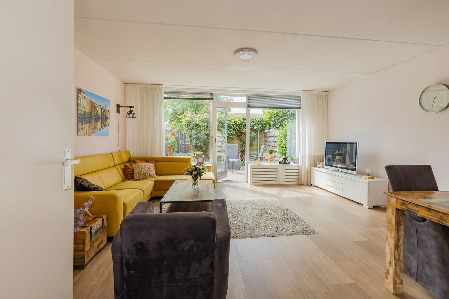 Photo 4 of Graaf Florisstraat 15