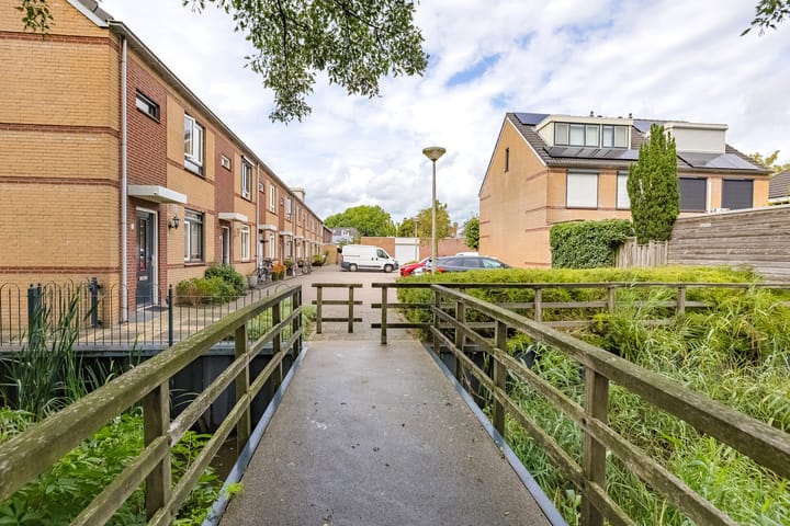 Photo 2 of Graaf Florisstraat 15