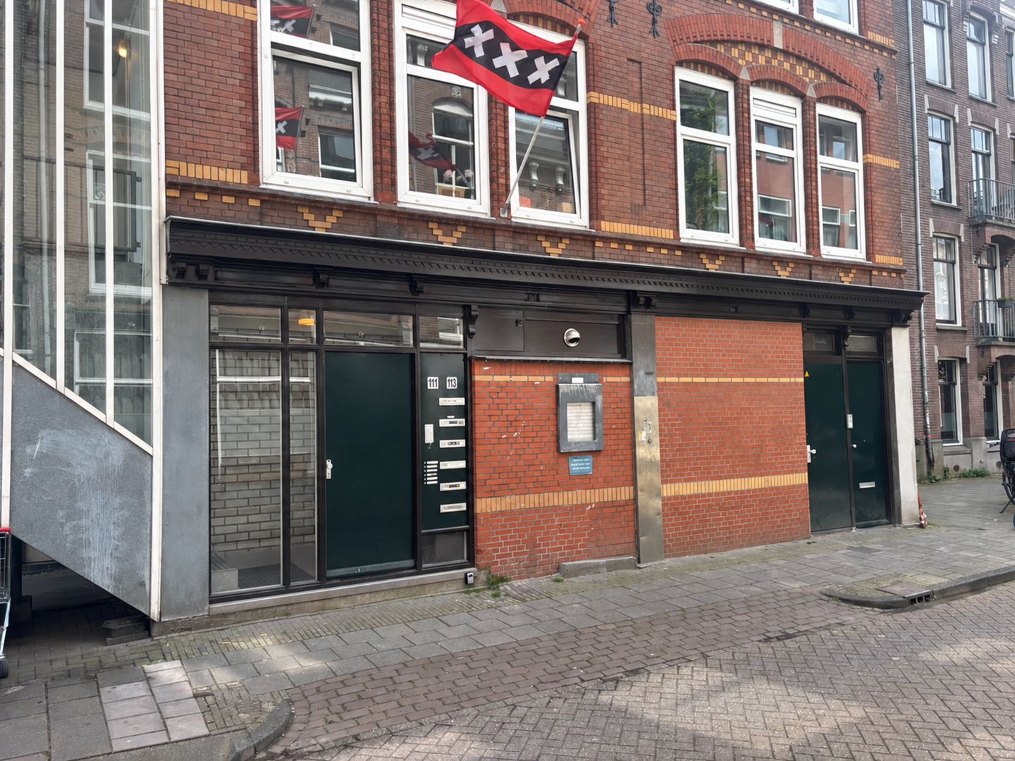 View photo 2 of Rustenburgerstraat 113-115