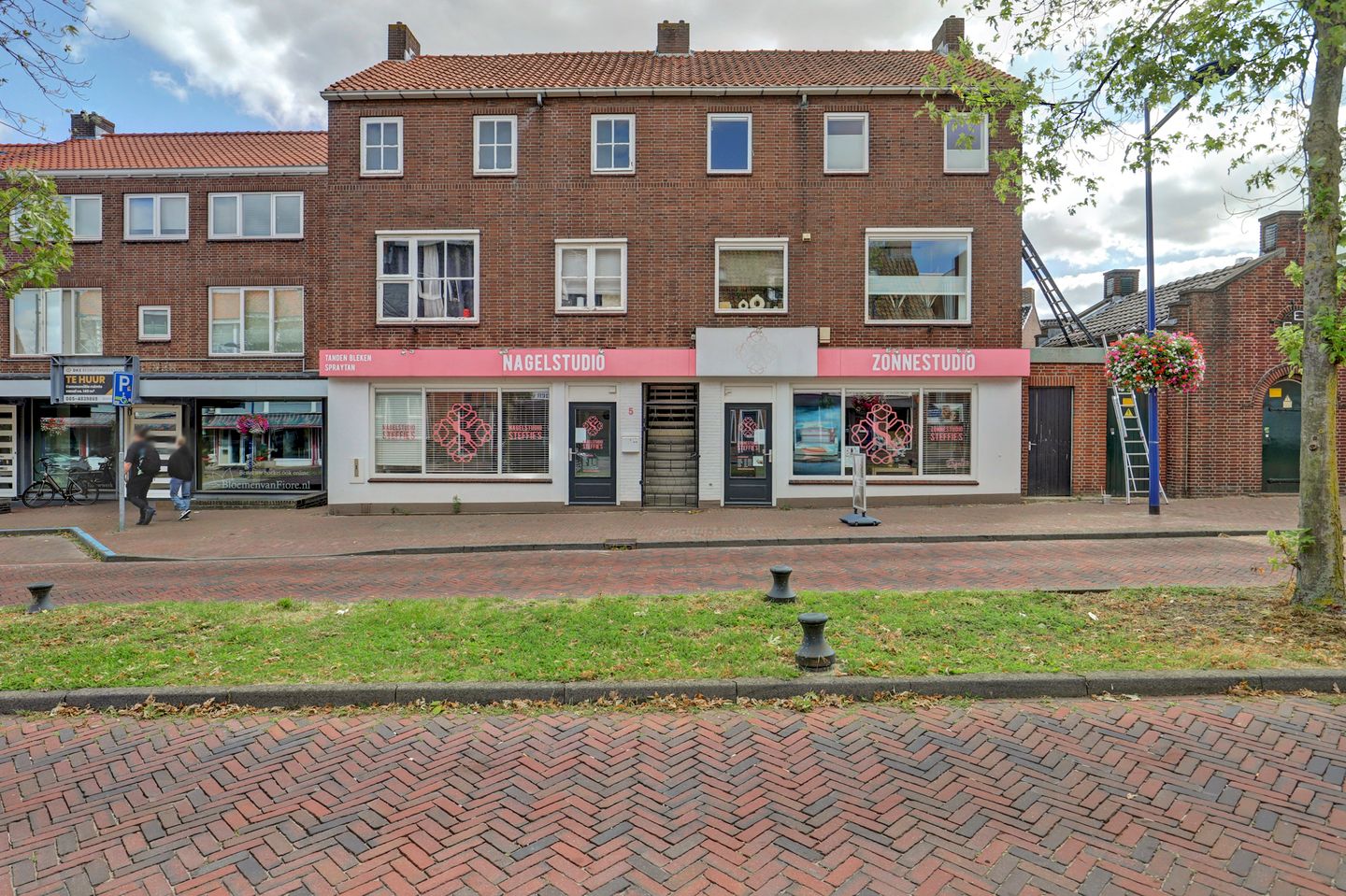 Bekijk foto 1 van Plantageweg 5