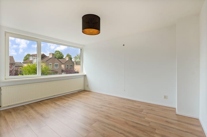 Tussenwoning te koop: La Fontainestraat 29, Venlo