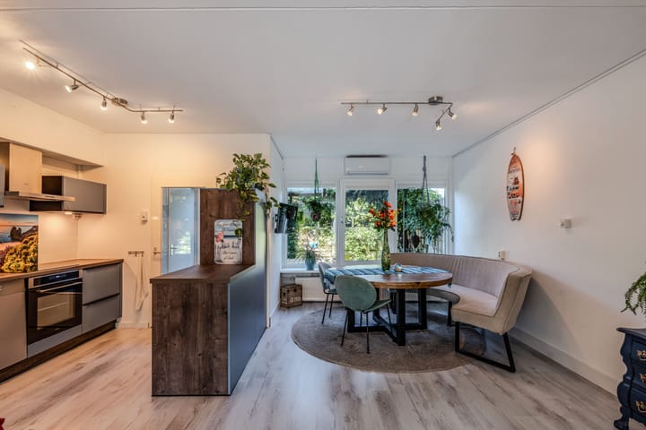 Photo 2 of Standerstraat 36