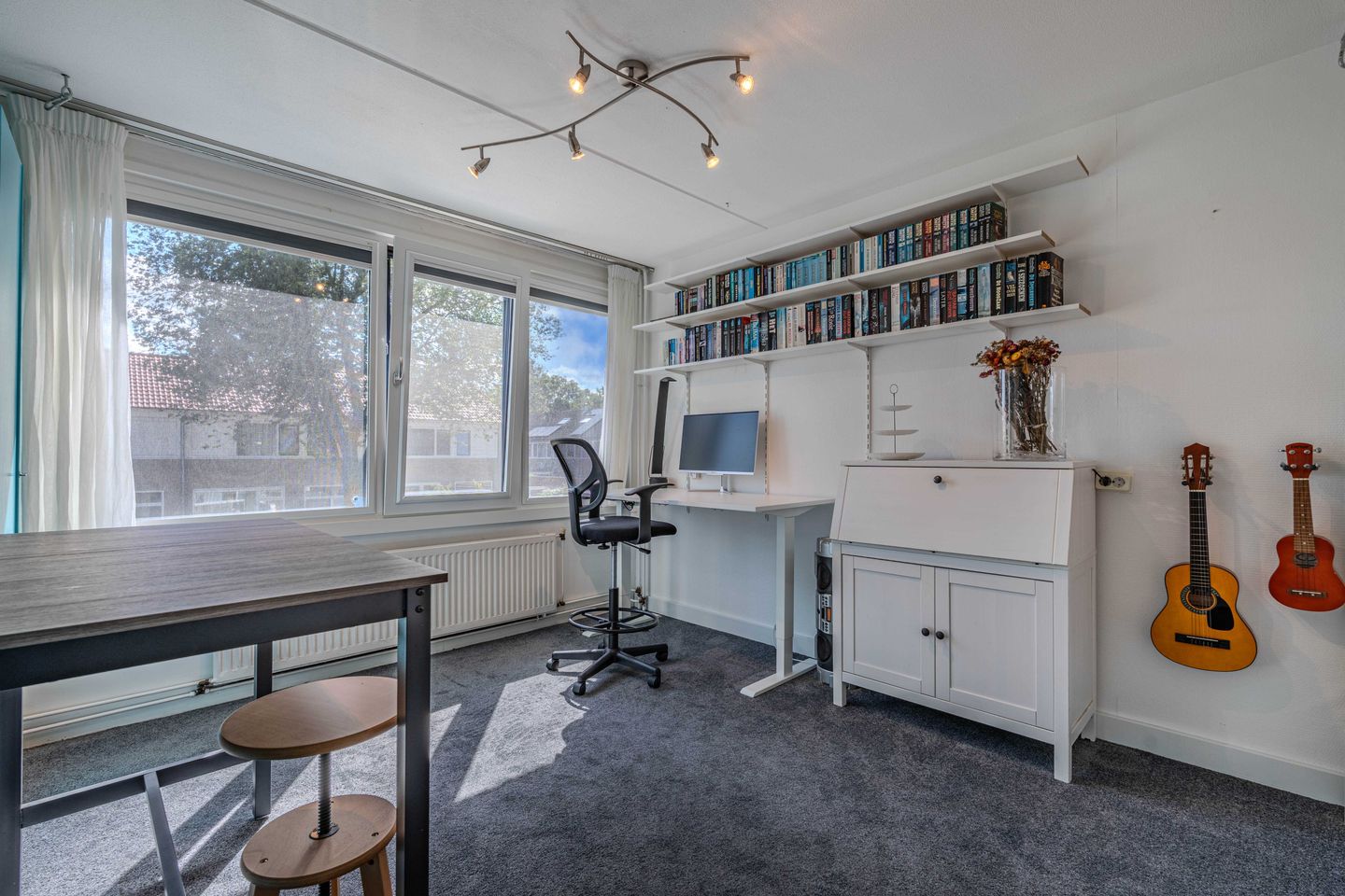 Photo 19 of Standerstraat 36