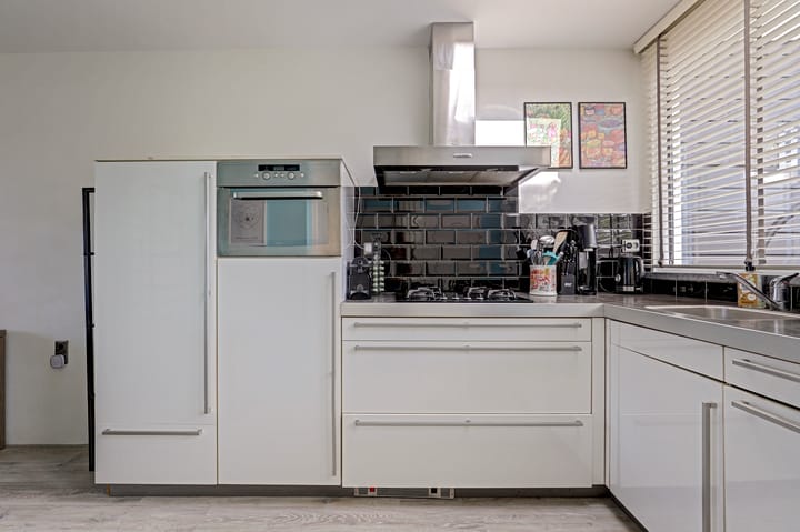 Tussenwoning te koop: Dr. Plesmanstraat 28, Zwijndrecht