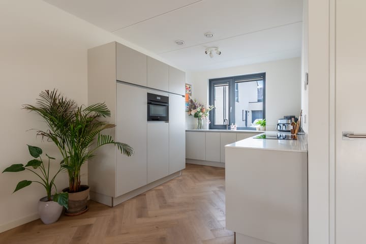 Tussenwoning te koop: Hoogte 3, Eindhoven