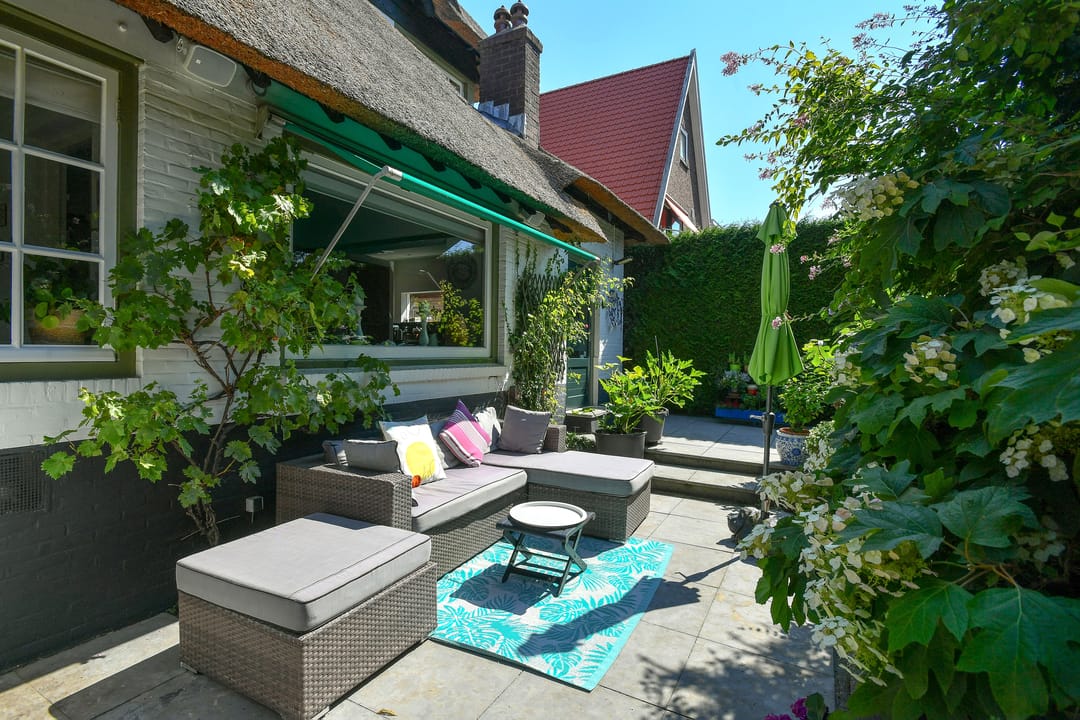 Photo 17 of Van Ruisdaelstraat 35